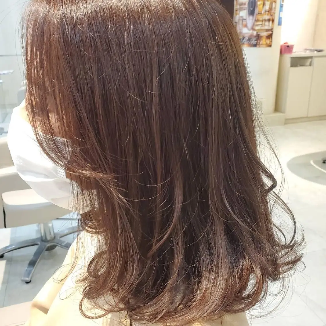 セミロング 韓国風ヘア カット ヘアカラー 浦川 敬太のヘアスタイル
