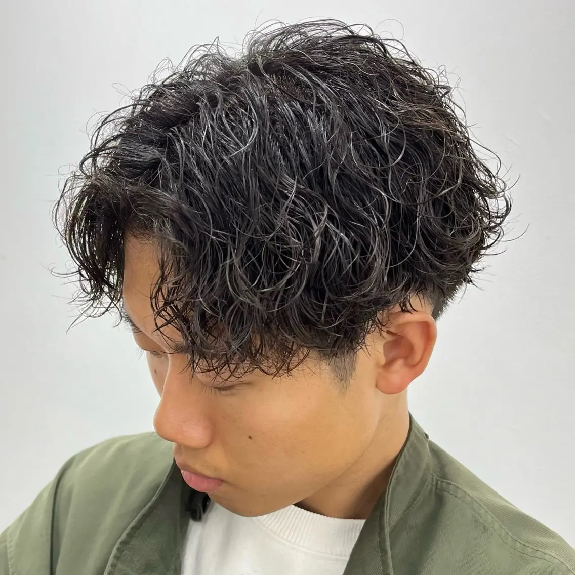 [平日限定] ツイストスパイラルパーマ➕カットの写真