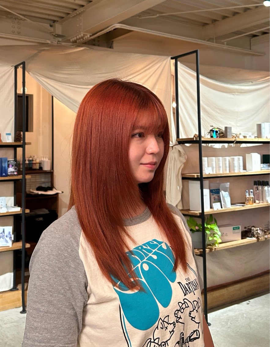 ロング カラー オレンジ レイヤーカット カット ヘアカラー 透明感カラーリスト/ 似合わせ提案/みゆうのヘアスタイル