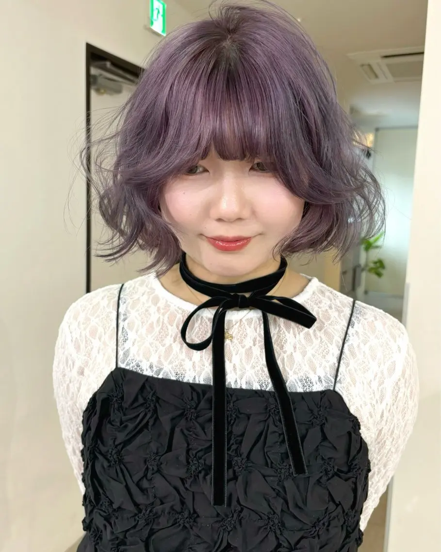 ショート カラー ブロンド ラベンダーカラー シルバー 似合わせカット ヘアカラー mizuki/ピンク ベージュ.レイヤーのヘアスタイル