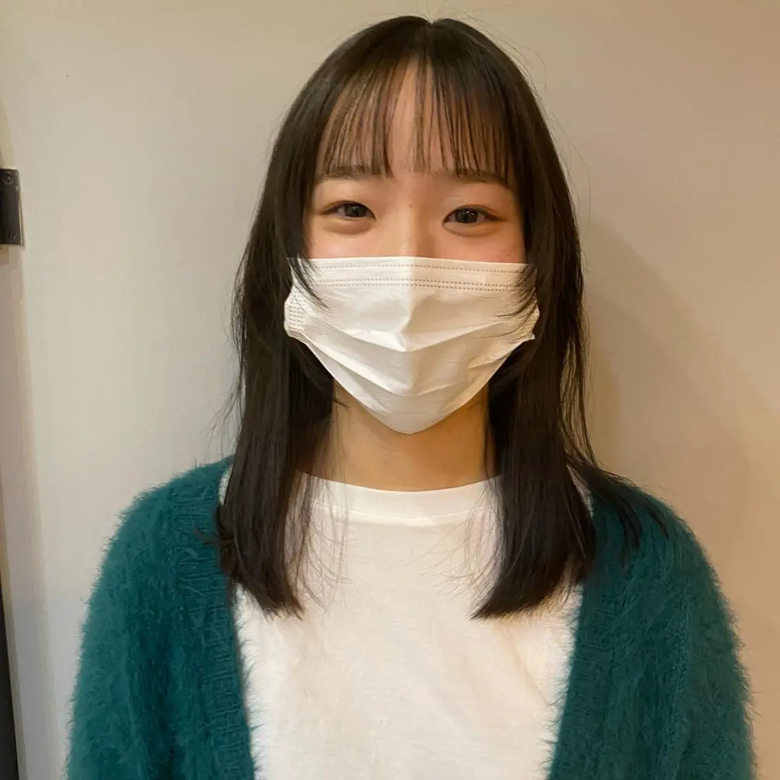 ミディアム 顔まわりレイヤー 顔周りカット レイヤーカット ショート& パーマ　坂本のヘアスタイル