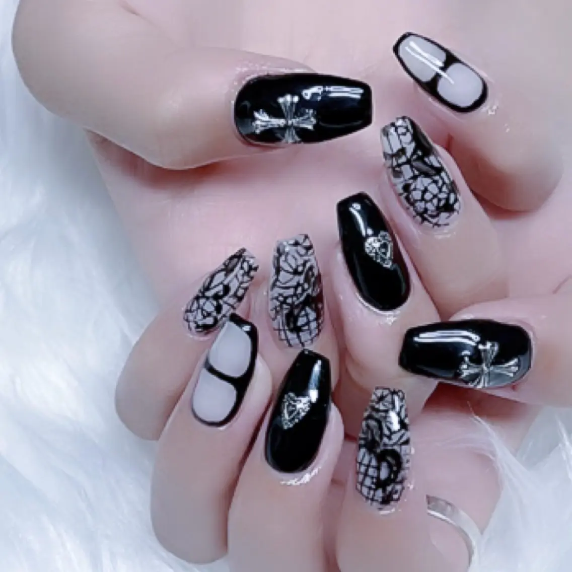 ネイル ジェルネイル ハート ホログラムネイル 韓国ネイル ニュアンスネイル 🩵池袋heart nail🩵のネイルデザイン