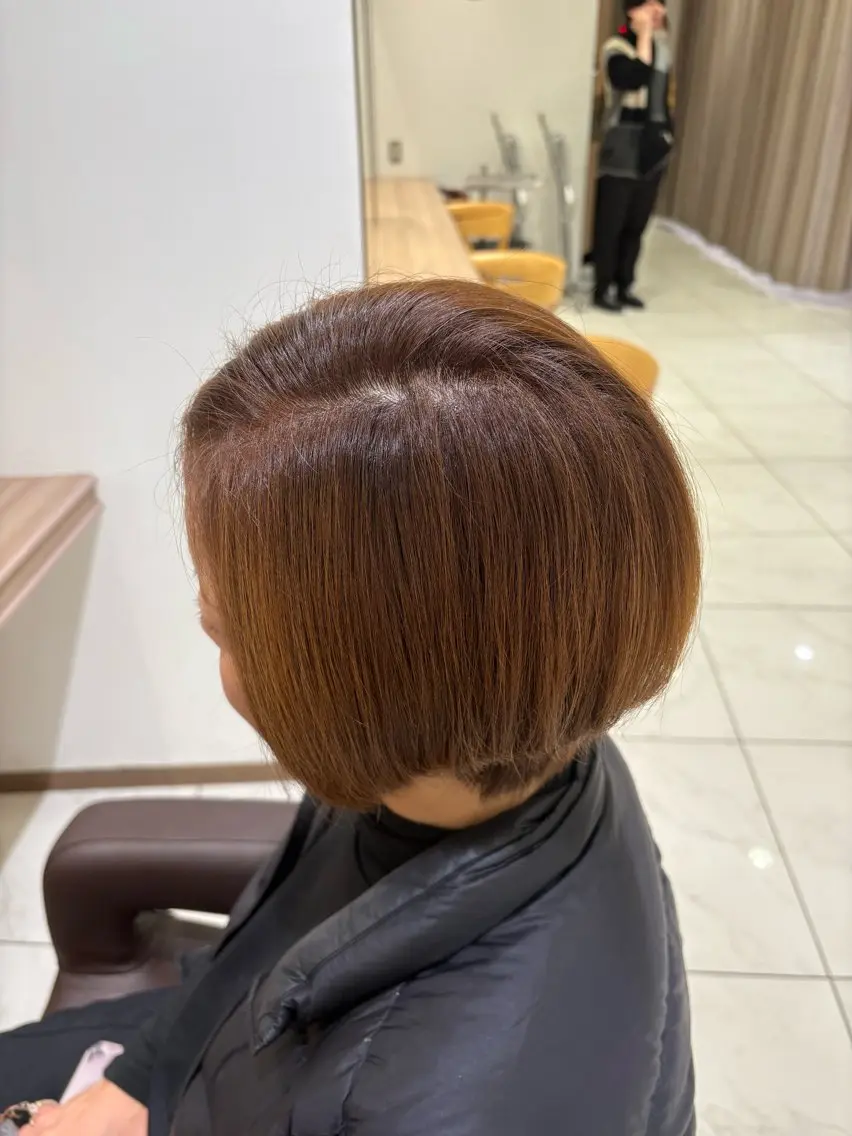 ショート カラー ブラウンカラー 透明感カラー オレンジ カット ヘアカラー 🌱脱白髪染め特化 🌱岡田将英のヘアスタイル