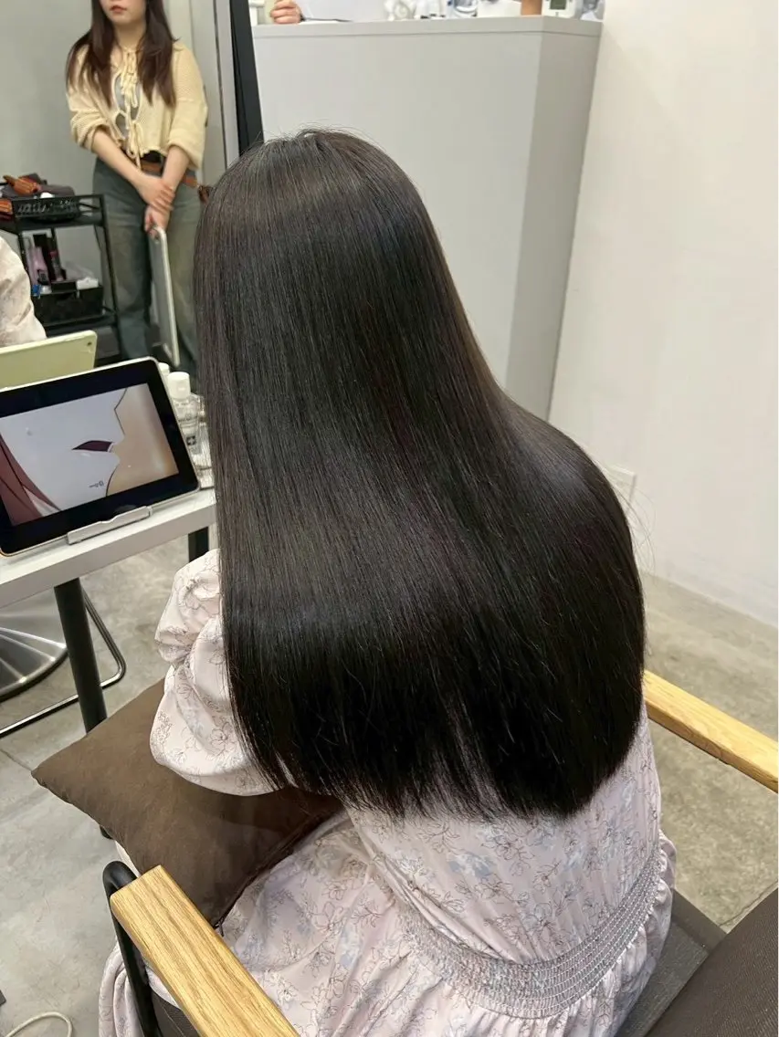 ロング パーマ 縮毛矯正 🍒モテ暖色カラー × うる艶✧ ゆなのヘアスタイル