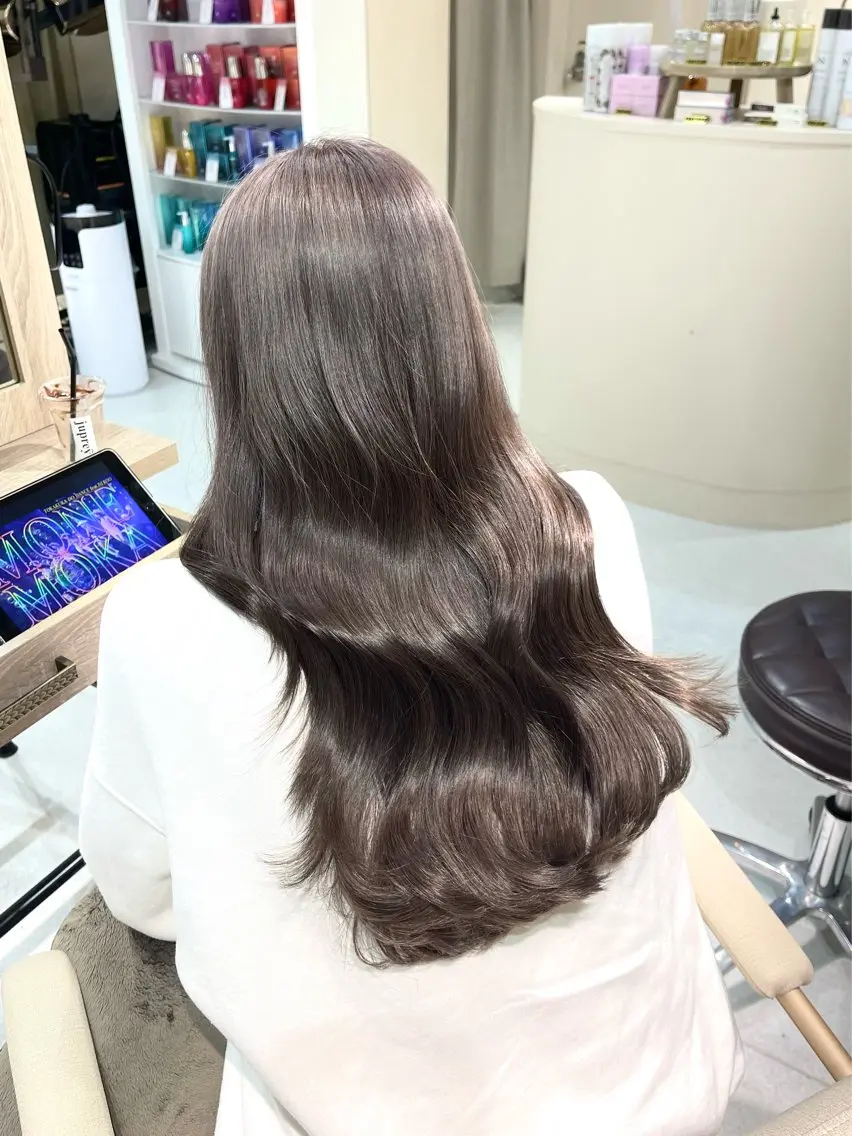 セミロング カラー ヘアカラー トリートメント 心斎橋美容師 🎀mitsukiのヘアスタイル