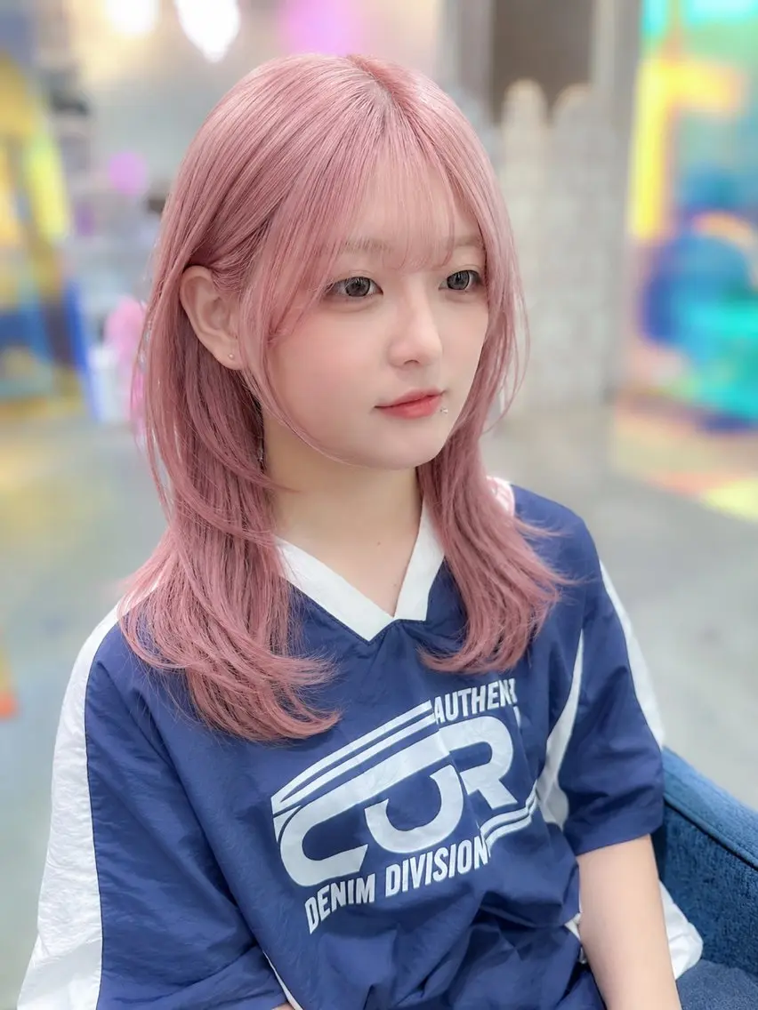 ミディアム カラー ミディアムレイヤー ベージュカラー ピンクカラー ピンクベージュ レイヤーカット カット ヘアカラー BOXmico. 南堀江　宇都宮のヘアスタイル