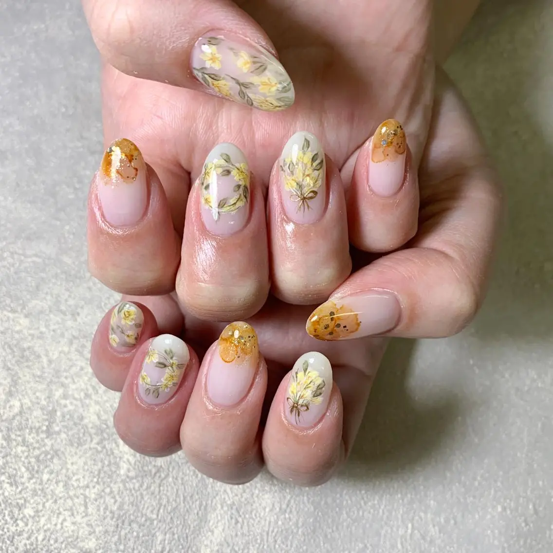 ネイル ハンドネイル FIORITURA aiのネイルデザイン