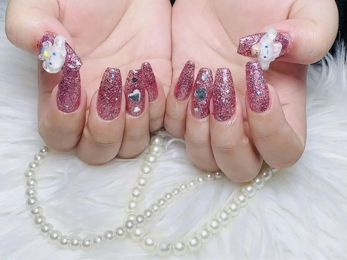 メンズ ネイル アートネイル フレンチネイル ジェルネイル キラキラネイル パラジェル Bloom kabukiのネイルデザイン