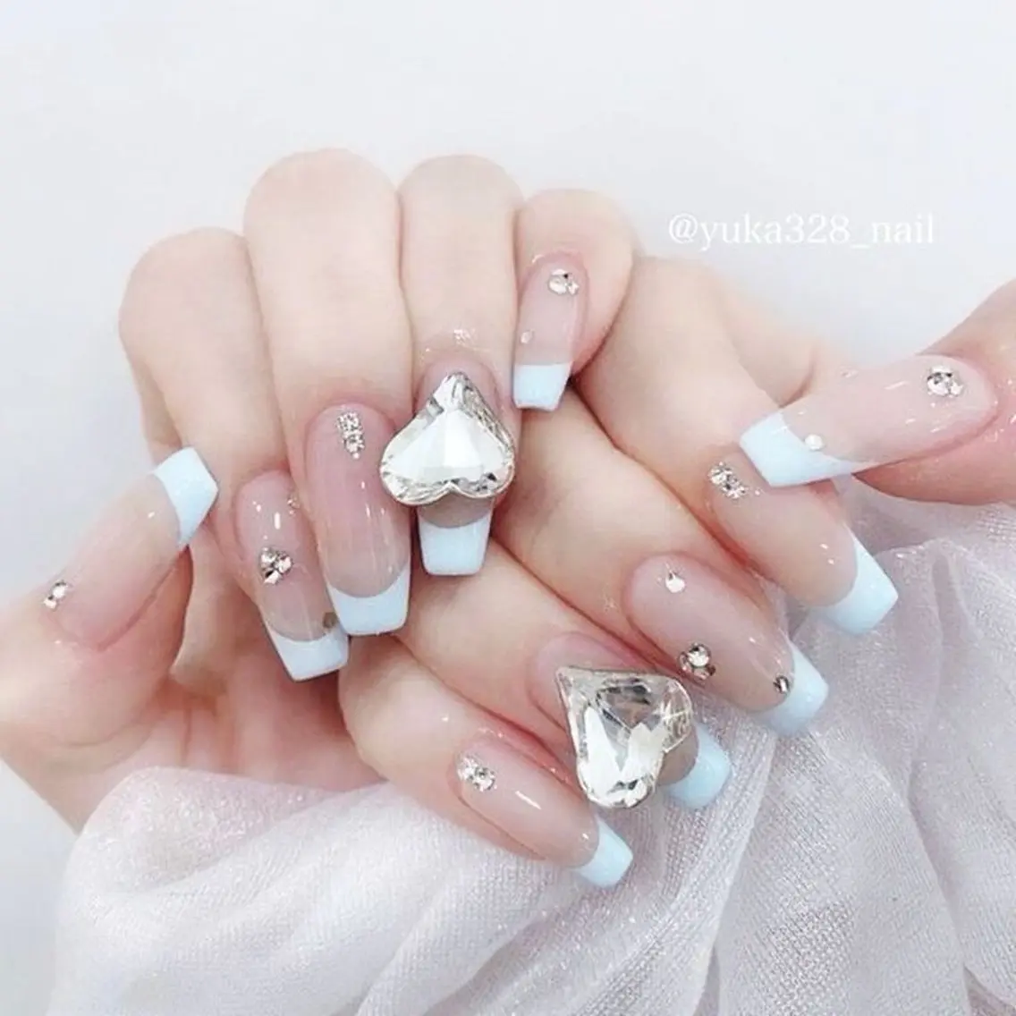 ネイル マグネットネイル ミラーネイル ニュアンスネイル ネイルチップ 冬ネイル Lee Nailsのネイルデザイン