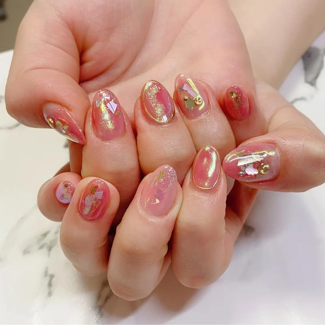 ロング カラー ネイル アートネイル Q Free nailsのネイルデザイン