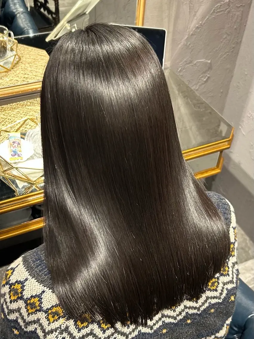 セミロング Nanaka Luana  難波店のヘアスタイル