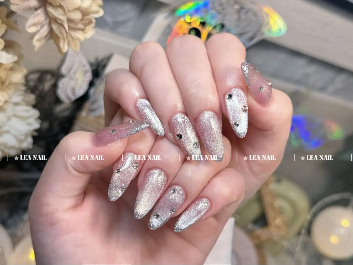 ネイル Luxe Nail Salonのネイルデザイン