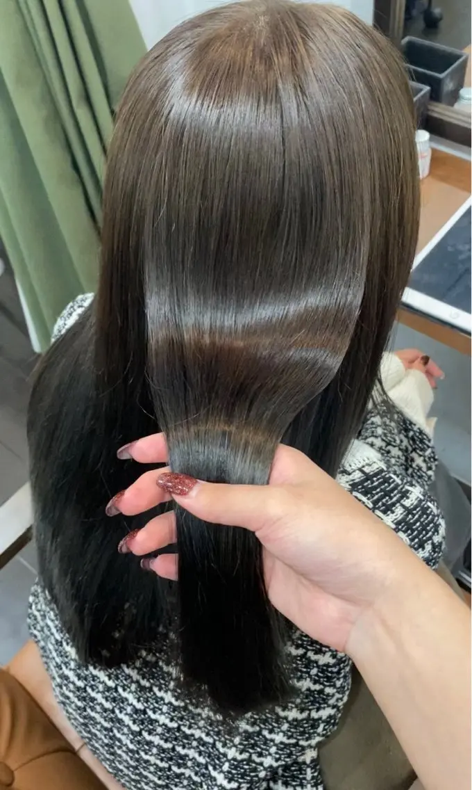 <🍀《最先端》予防美容＆艶髪育成.Lv★★★🍀>カット＋髪質改善inケアカラー＋髪質改善ＴＲ＆電流ヘッドスパの写真