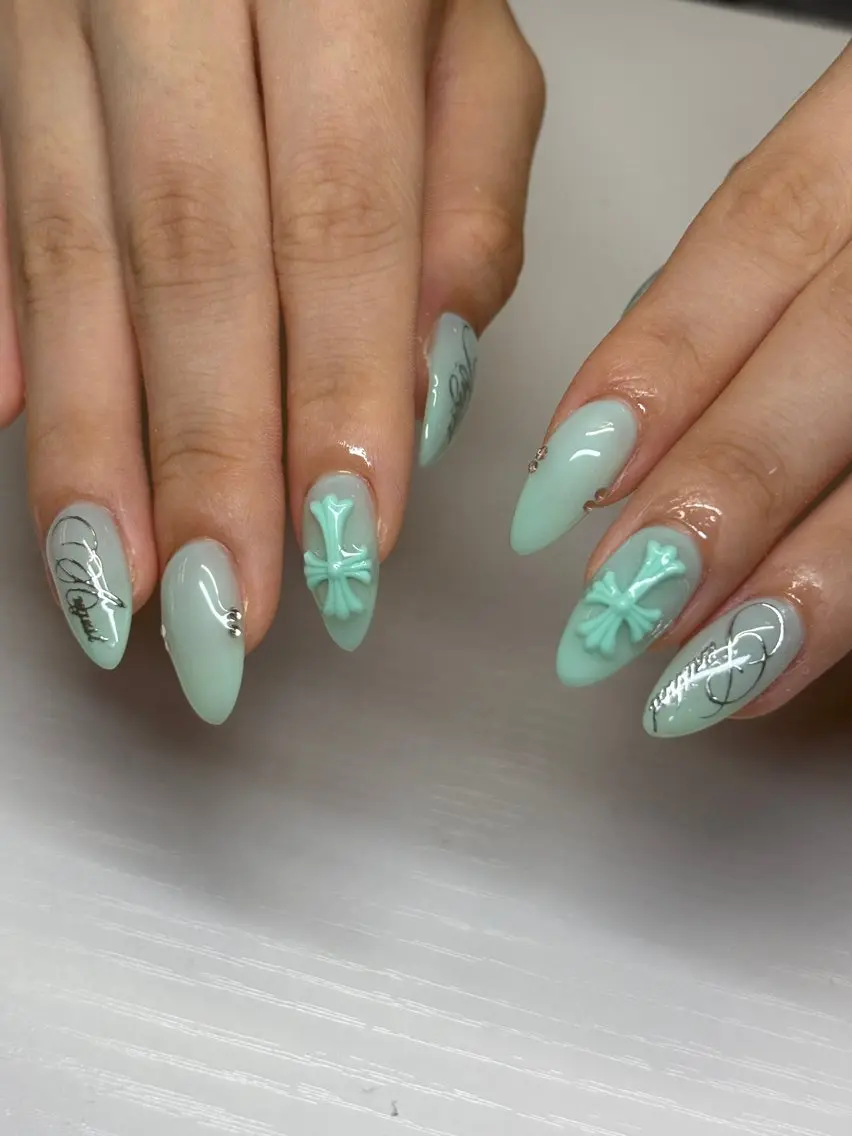 ネイル ハンドネイル SHION  のネイルデザイン