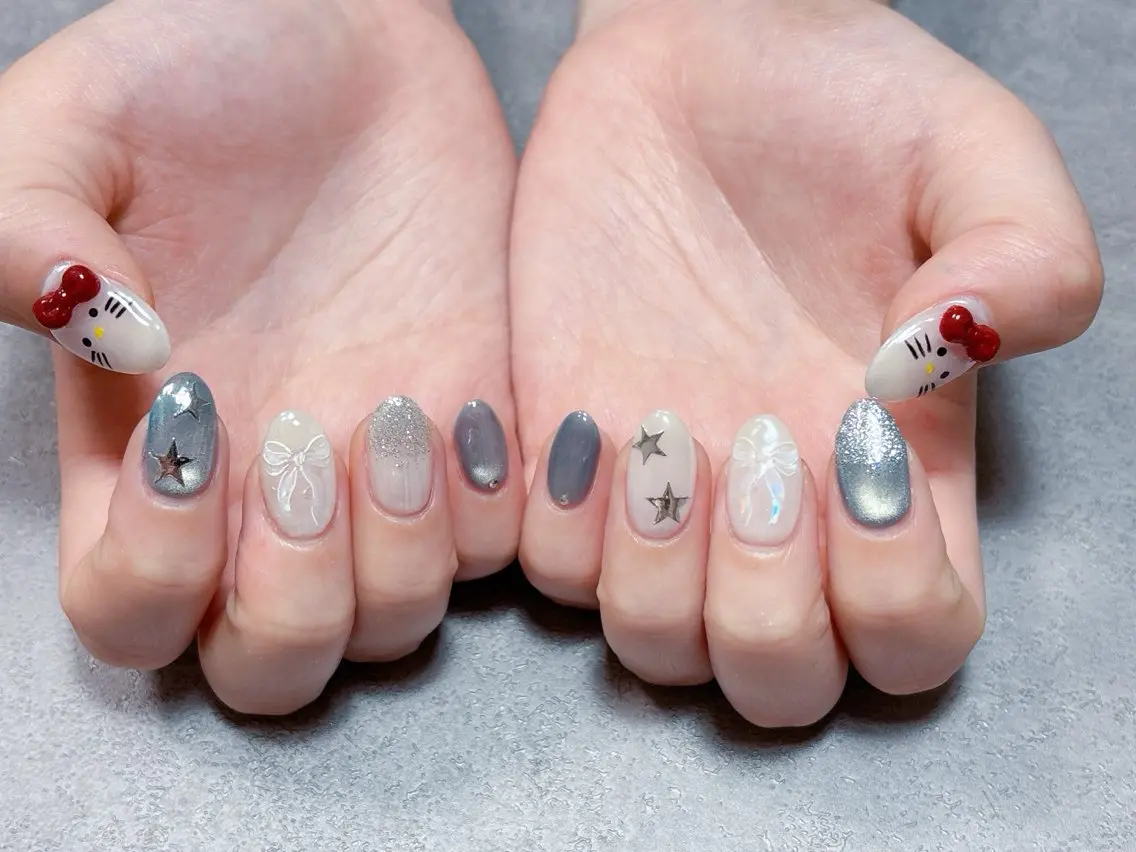 ネイル アートネイル 韓国ネイル マグネットネイル 夏ネイル ハンドネイル ハンドケア 💫ゆか_ Nailartistのネイルデザイン