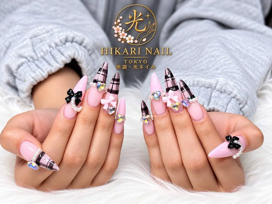 ネイル チークネイル 長さ出し フレンチネイル ガーリー ハロウィン ハンドネイル HikariNail Ikebukuroのネイルデザイン