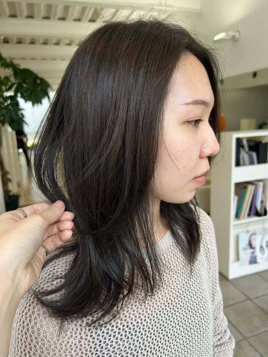 【✨ミニモ限定価格✨】カット+イルミナカラー+ダメージ補修トリートメント ¥11200 平日限定の写真