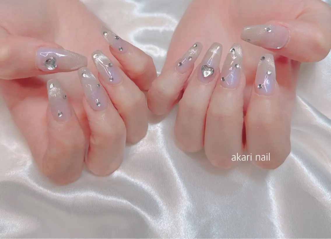 ネイル ハンドネイル フットネイル AKARI nail💅のネイルデザイン
