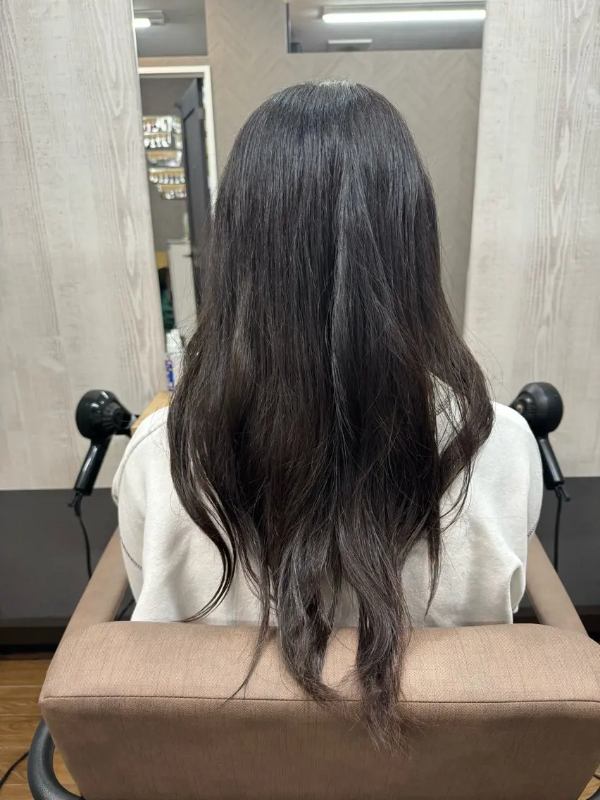 ロング アッシュ アッシュブラウン カット ヘアカラー トリートメント TELA HAIR 幕張本郷店 千尋のヘアスタイル