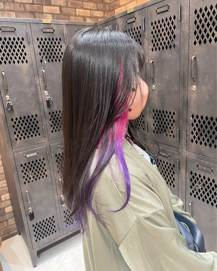 ロング カット ヘアカラー ブリーチ特化🎖️ピ ンクカラー高橋さやかのヘアスタイル