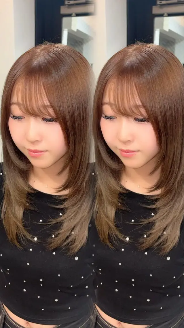ミディアム カラー ヘアカラー シマ👱‍♀️ 艶カラー/ブリーチのヘアスタイル
