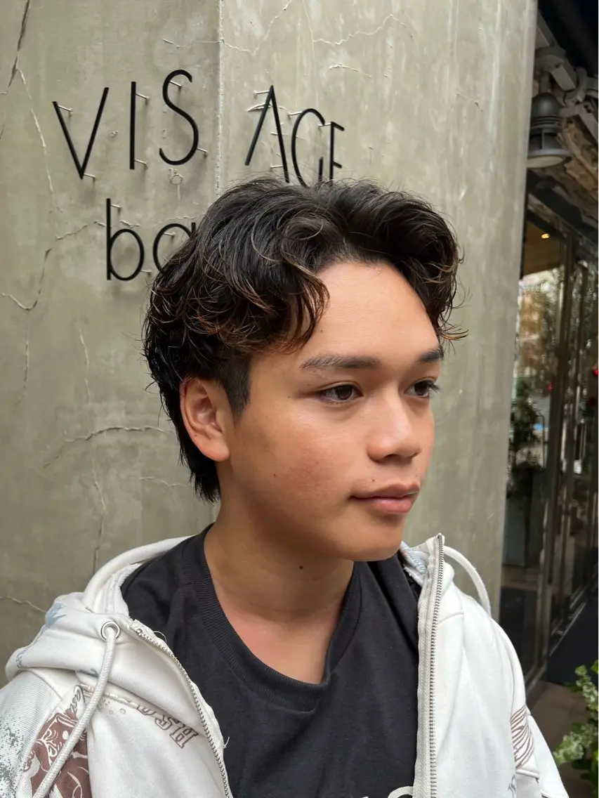 パーマ メンズ センターパート メンズパーマ カット パーマ いぐちしょうた🫧 VISAGEbaskのヘアスタイル