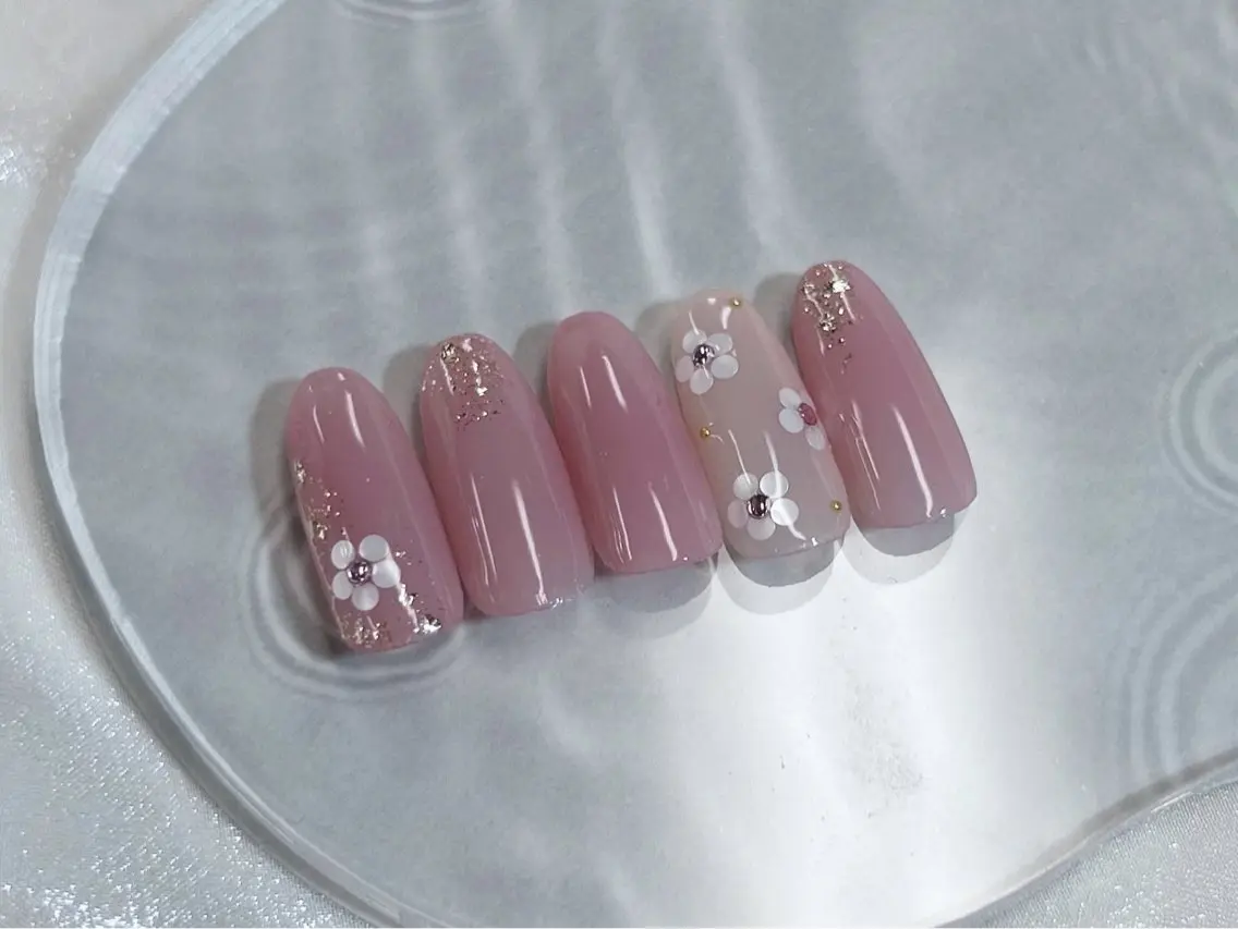 ネイル ハンドネイル peTiT chikaのネイルデザイン