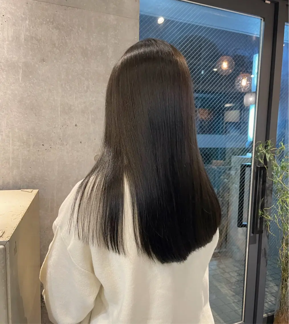 カラー ヘアカラー トリートメント maina/透明感 ベージュ/ブラウンのヘアスタイル