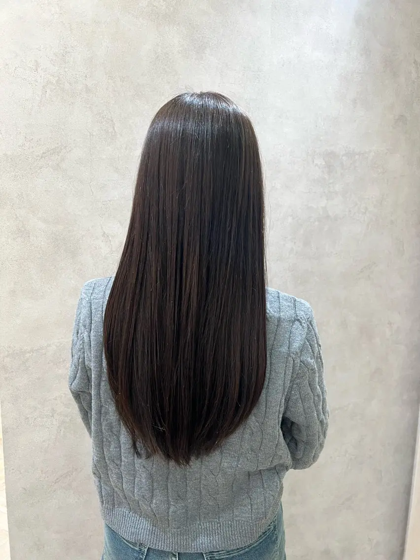 ロング カラー 顔まわりレイヤー 顔周りカット レイヤーカット 縮毛矯正 茂木 未海のヘアスタイル