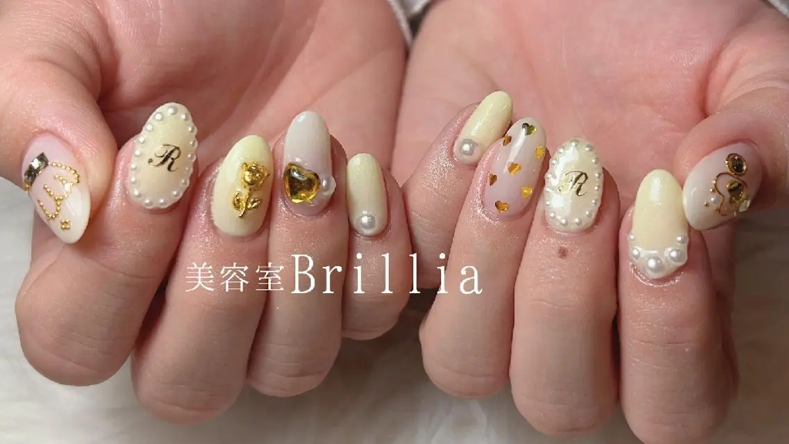 ネイル ハンドネイル 柴田 彩のネイルデザイン