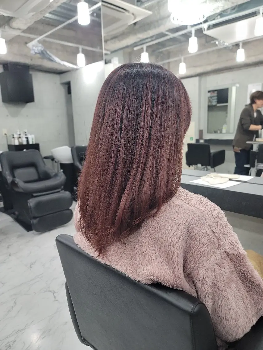 カラー ロング ❇️安達 優心❇️ レイヤー/艶髪特化のヘアスタイル