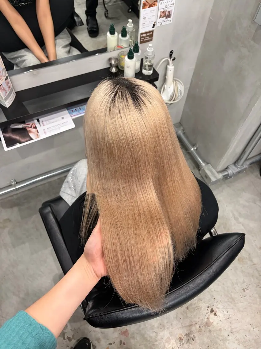 ロング カラー Riho カットモデル様募集中のヘアスタイル