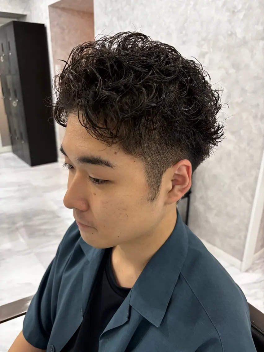 ショート パーマ メンズ メンズパーマ スパイキーショート ショートヘア Men's Rico Chihayaのヘアスタイル