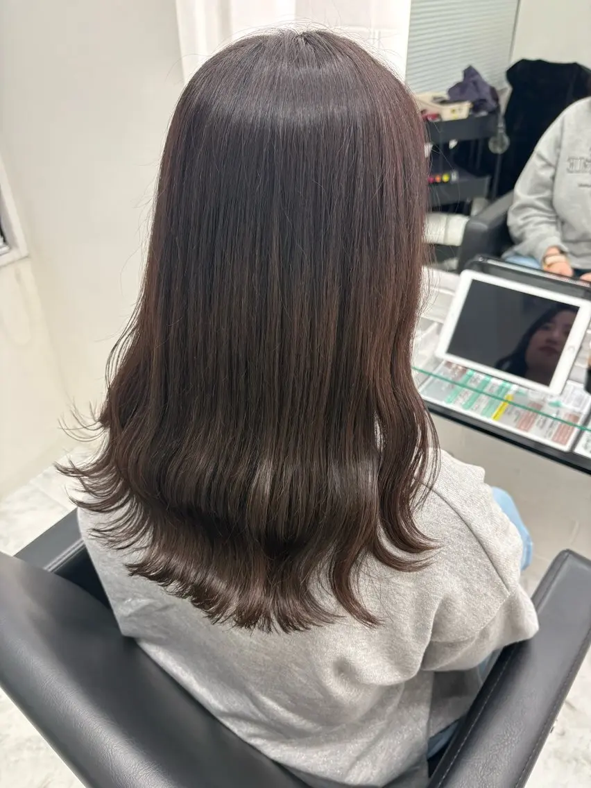 セミロング カット ヘアカラー トリートメント 髪質改善サロン🫧 セキチサトのヘアスタイル