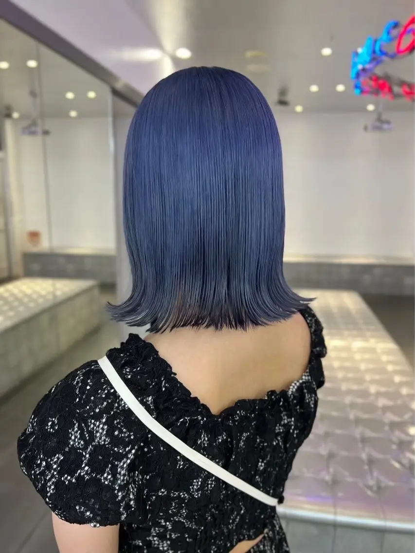 ミディアム カラー ヘアアレンジ ヘアカラー トリートメント 💟ケア×ハイトーン 💟／ミオのヘアスタイル