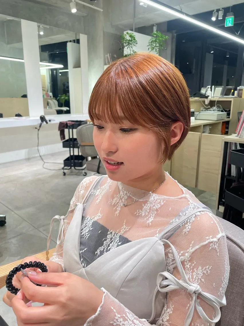 ショート hana🍑 ブリーチなしピンクのヘアスタイル