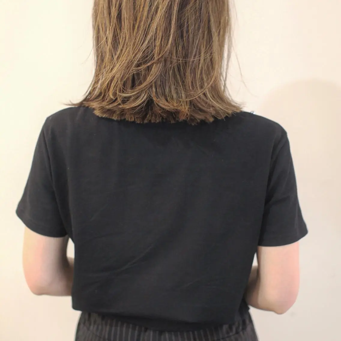 ショート カラー ヘアアレンジ アッシュ グラデーションカラー ハイライトカラー ハイライト おくれ毛 Mariana/ 鶴原-ハイライトのヘアスタイル