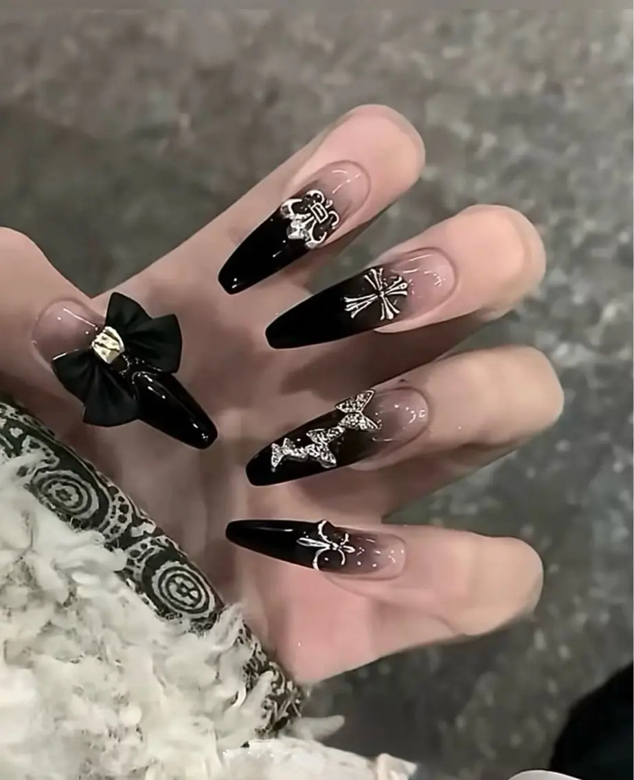 ネイル 長さ出し フレンチネイル グラデーション 卒業式 マグネットネイル ハンドネイル MIHANA NAILのネイルデザイン