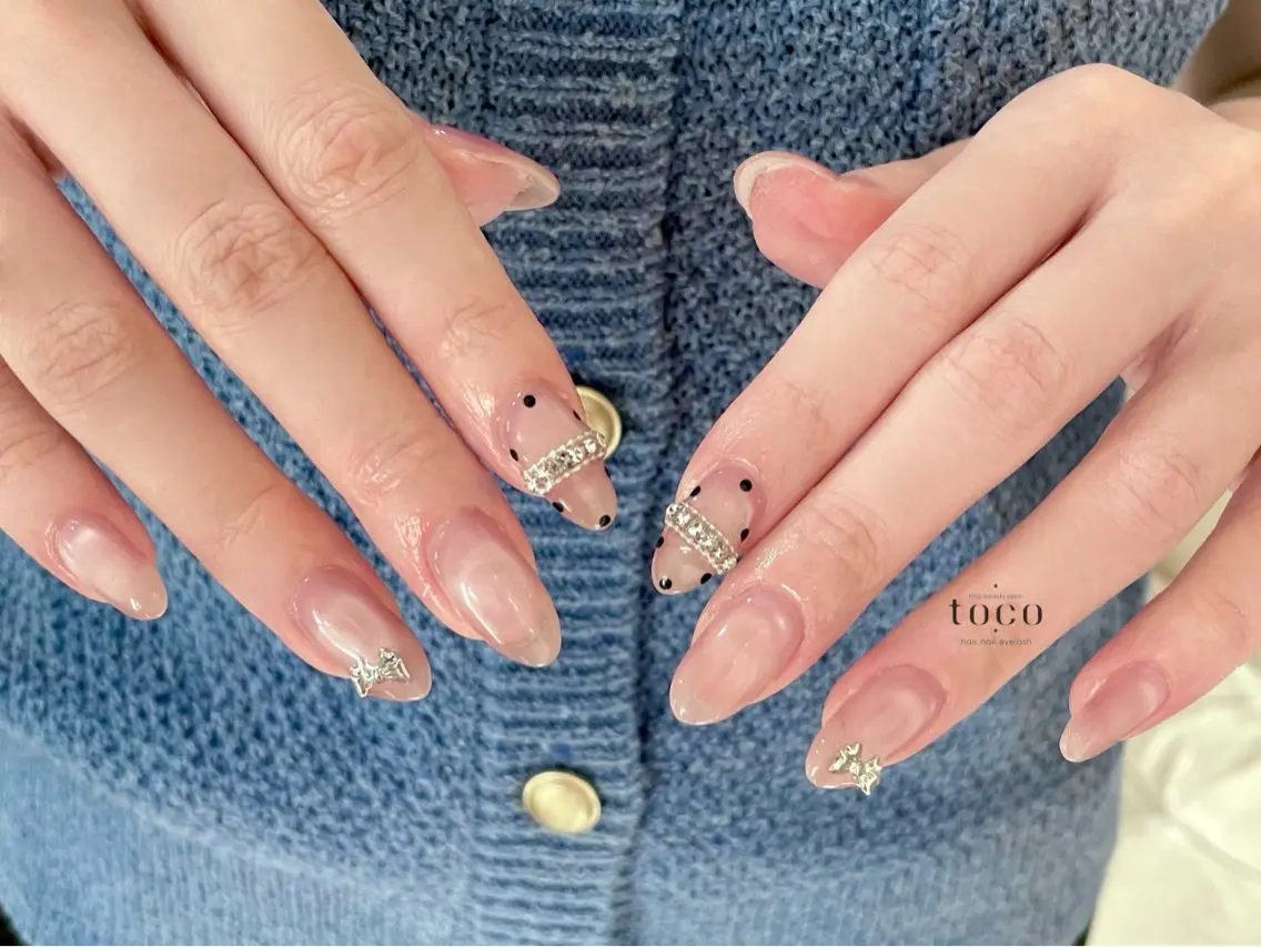 ネイル ドット ハンドネイル toco AMUのネイルデザイン