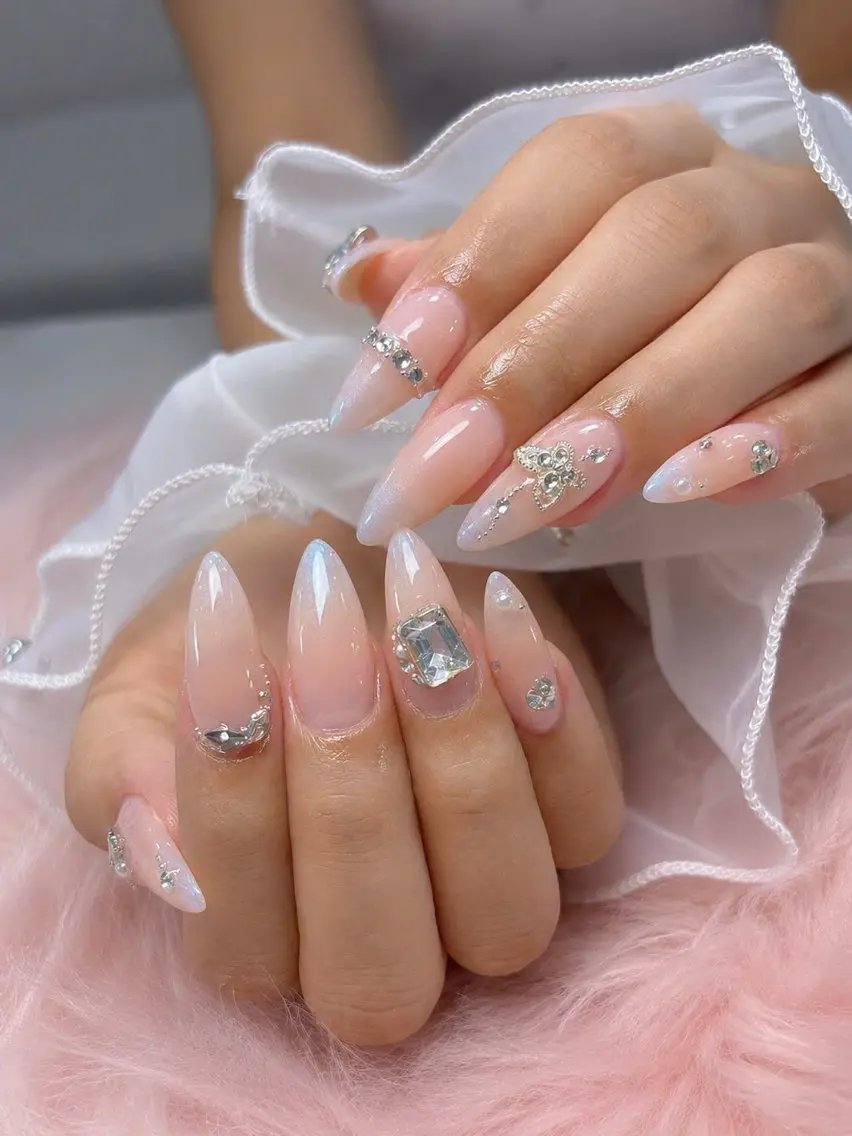 ネイル アートネイル フレンチネイル ジェルネイル 韓国ネイル マグネットネイル HAPPI NAIL 大国町のネイルデザイン