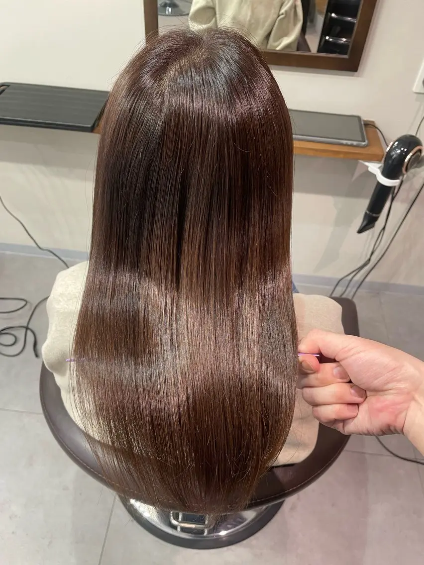 ミディアム カット ヘアカラー トリートメント 飯村 友亮のヘアスタイル
