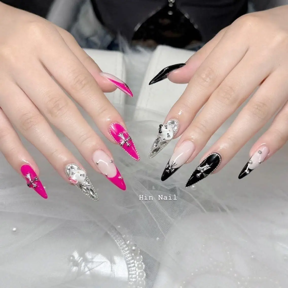 ネイル ハンドネイル Hin Nailのネイルデザイン
