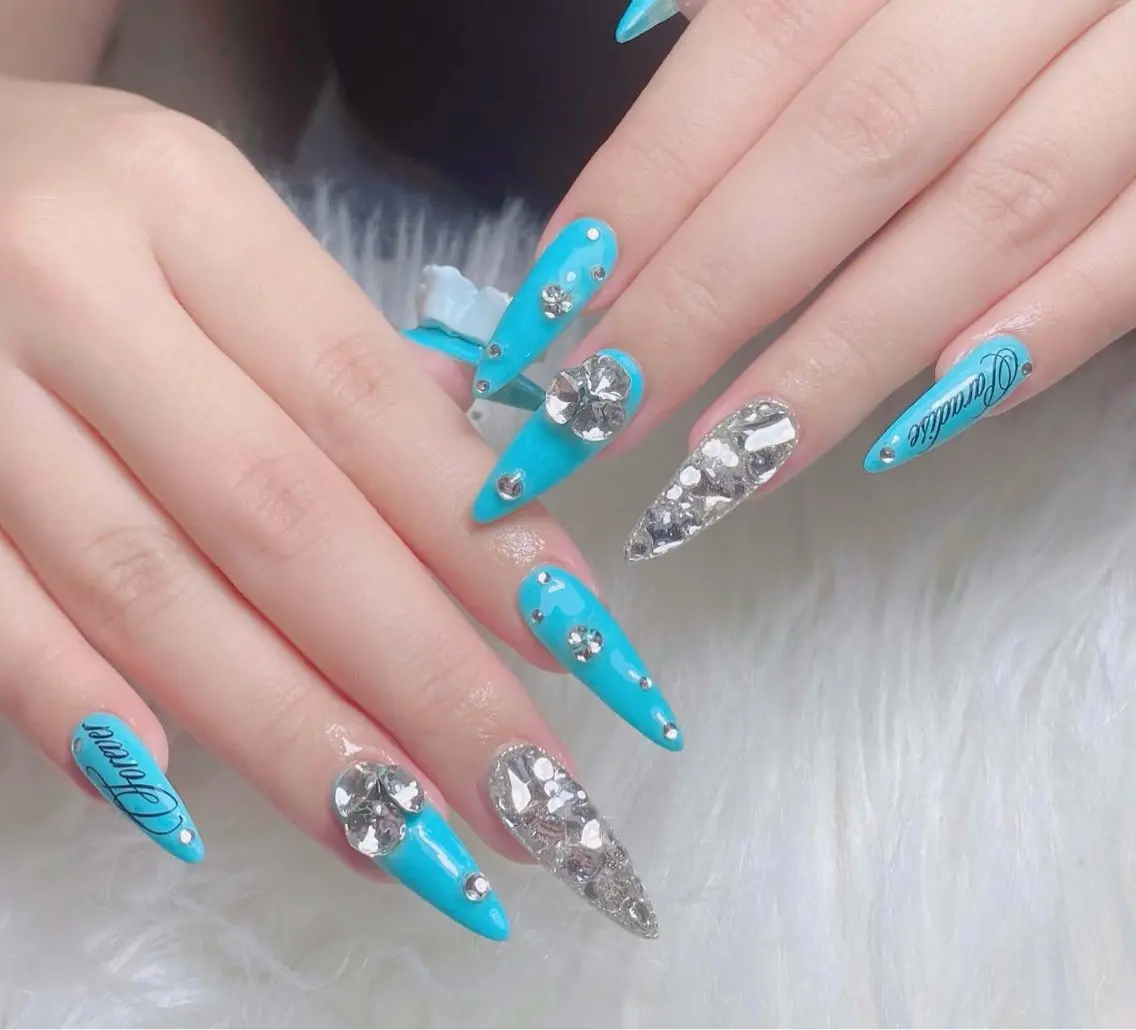 ネイル チークネイル 長さ出し フラッシュネイル フレンチネイル グラデーション ハンドネイル Lenie Nail Salonのネイルデザイン