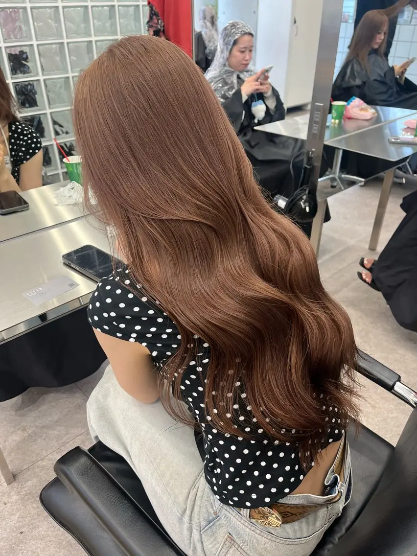 ロング カラー アッシュ ベージュカラー 黒髪 ブリーチ ブルーカラー ヒヤジョウ ユウナ/cinqのヘアスタイル