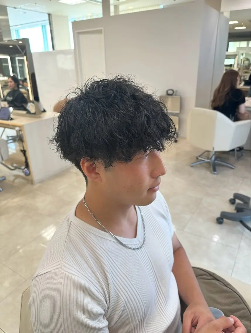 メンズ パーマ 艶髪 黄金比みくのヘアスタイル