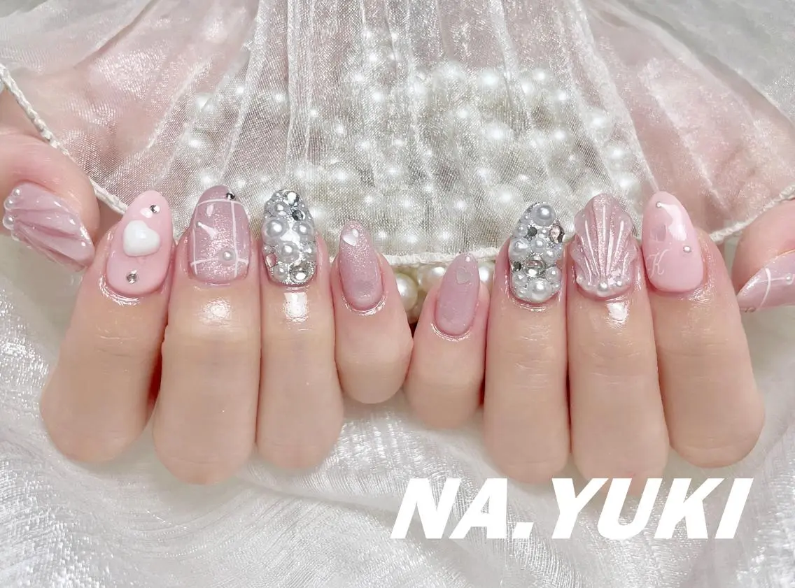 ネイル ✨ Riooo_のネイルデザイン