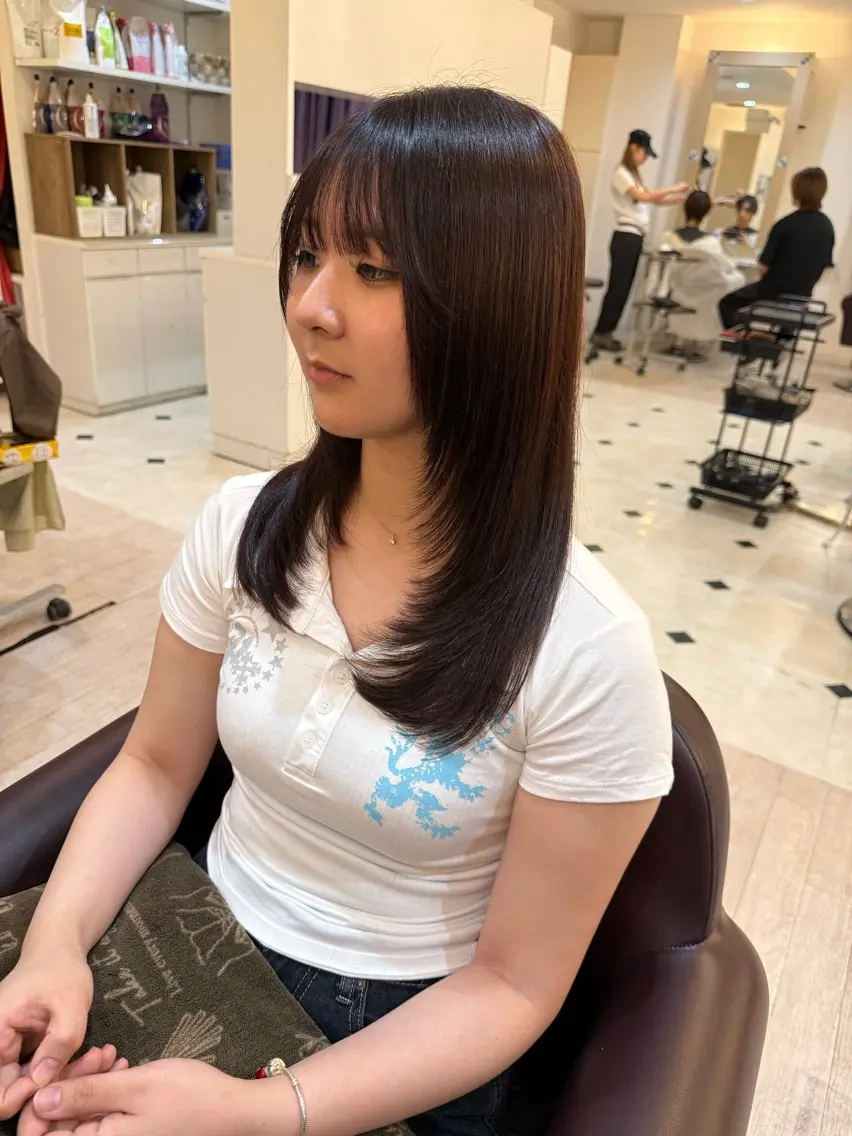 セミロング カット ヘアカラー ありま ゆうなのヘアスタイル