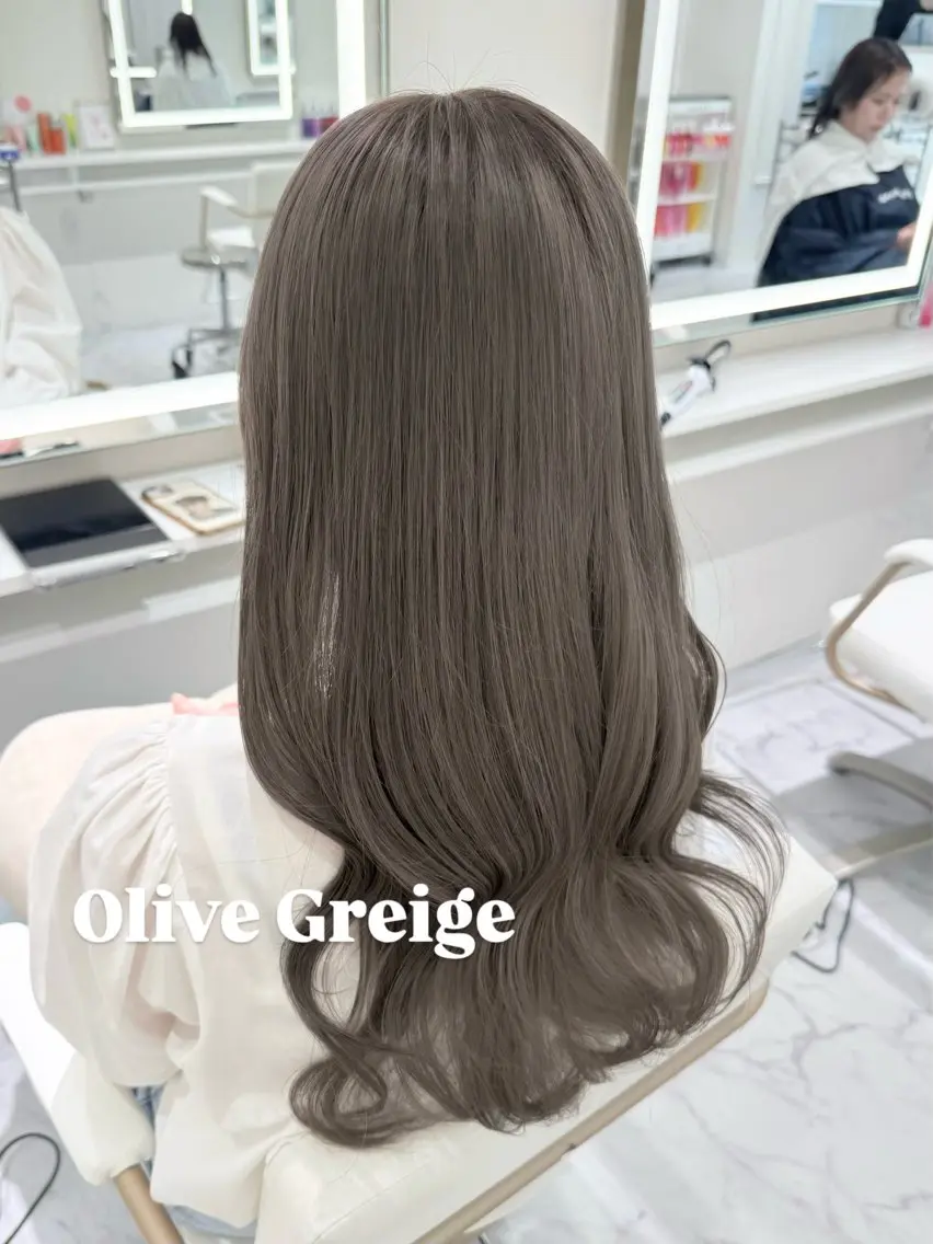 ロング カラー カット ヘアカラー ParveMix🎀 稲垣 詞葉のヘアスタイル