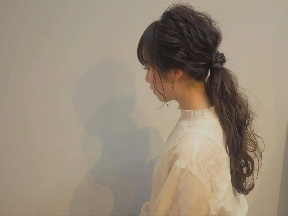 カラー ヘアアレンジ アッシュ ハイライトカラー 矢部 江里奈のヘアスタイル