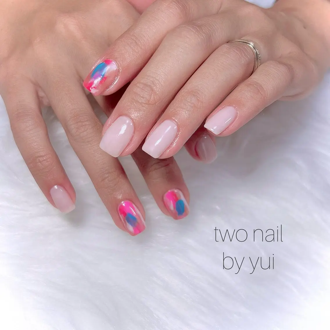 ネイル アートネイル ネイルチップ ホワイト ハンドネイル two nailのネイルデザイン